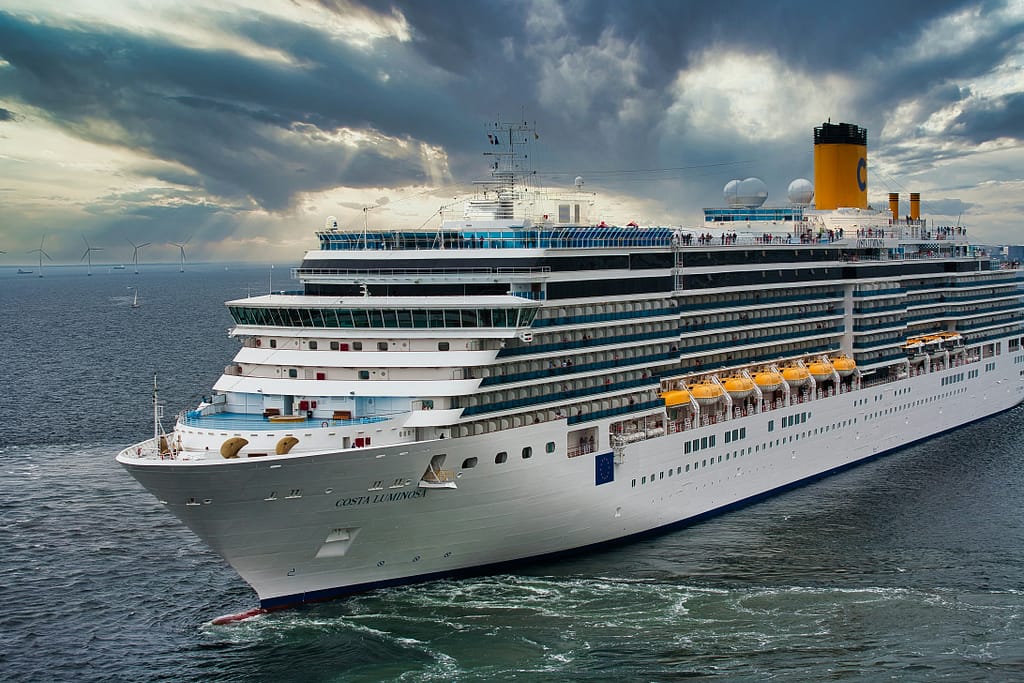 Tyler Eppes Cruise